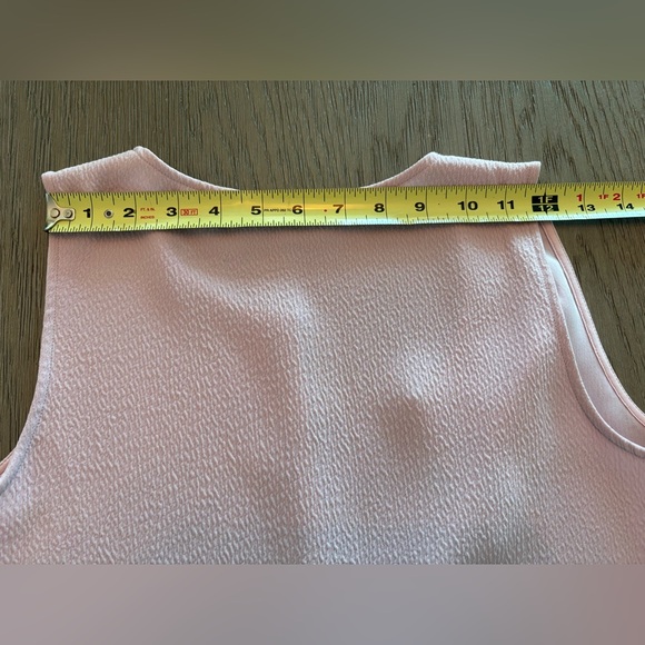 THEORY Antazie Top SMALL Lavender Sleeveless Textured V Neck blouse $185 Shell - Picture 5 of 15